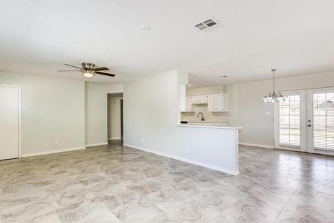 4737 W Mitchell Dr, Phoenix, AZ 85031 photo 4