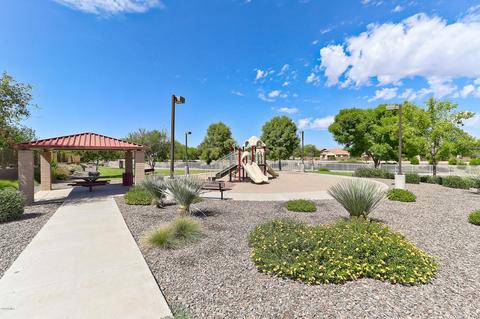 4229 S Squires Ln, Gilbert, AZ 85297 photo 49