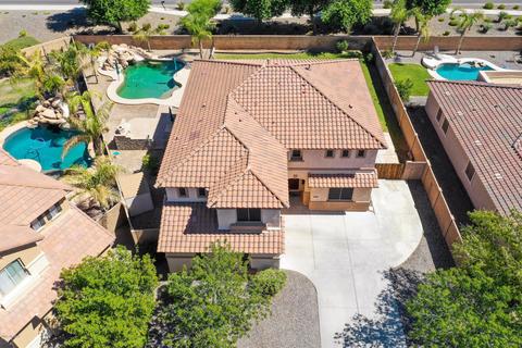 4229 S Squires Ln, Gilbert, AZ 85297 photo 1