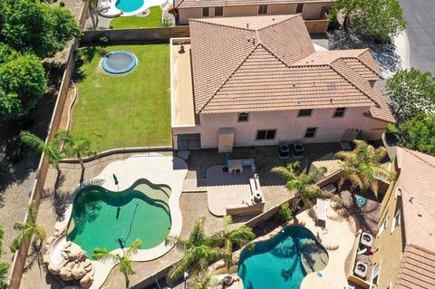 4229 S Squires Ln, Gilbert, AZ 85297 photo 4