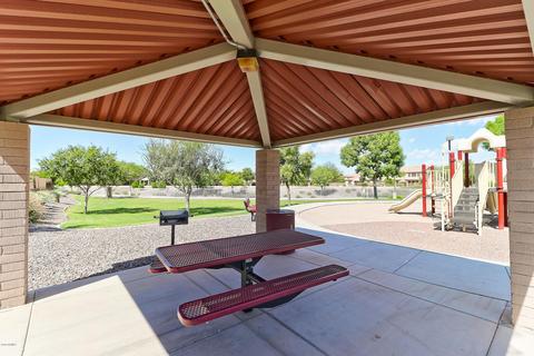 4229 S Squires Ln, Gilbert, AZ 85297 photo 50