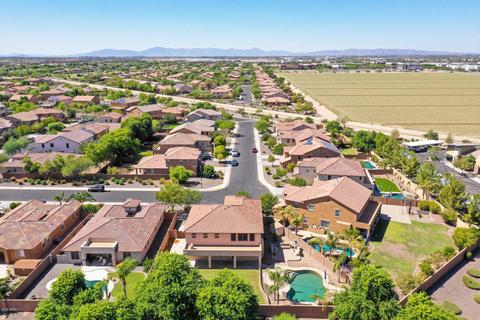 4229 S Squires Ln, Gilbert, AZ 85297 photo 6