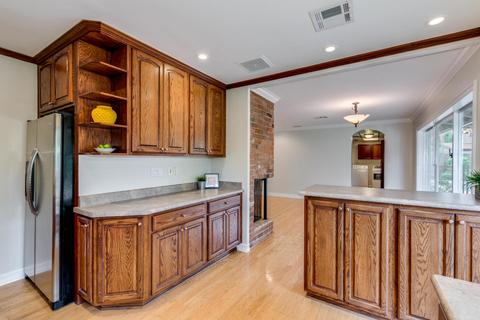 3325 N 50th Pl, Phoenix, AZ 85018 photo 11