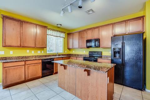 10038 E Impala Ave, Mesa, AZ 85209 photo 7