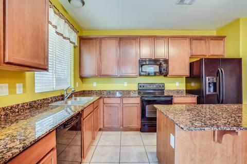 10038 E Impala Ave, Mesa, AZ 85209 photo 8