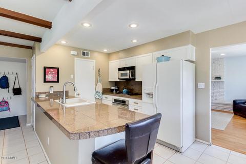 3801 E Mercer Ln, Phoenix, AZ 85028 photo 9