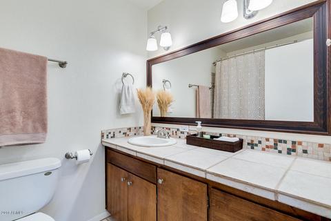 3801 E Mercer Ln, Phoenix, AZ 85028 photo 17
