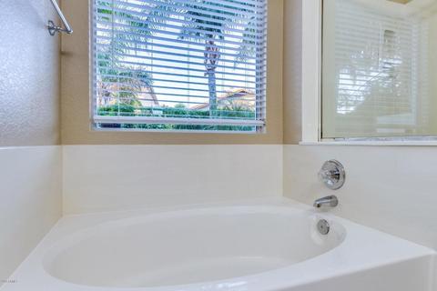 2216 E Robin Ln, Phoenix, AZ 85024 photo 25