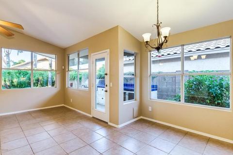 2216 E Robin Ln, Phoenix, AZ 85024 photo 13