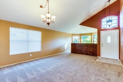 2216 E Robin Ln, Phoenix, AZ 85024 photo 5