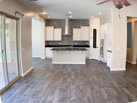 2195 E Tomahawk Dr, Gilbert, AZ 85298 photo 9