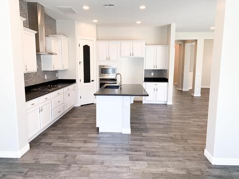 2195 E Tomahawk Dr, Gilbert, AZ 85298 photo 8