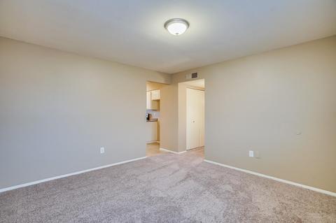 8137 E Inverness Ave, Mesa, AZ 85209 photo 2