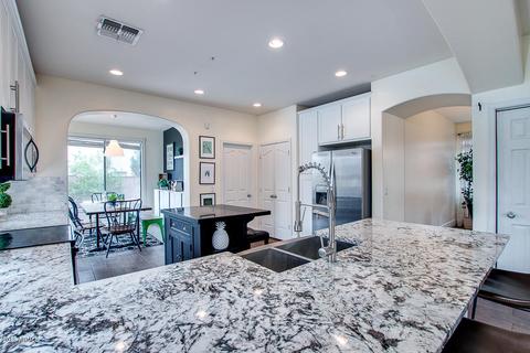 4063 E Oxford Ln, Gilbert, AZ 85295 photo 2