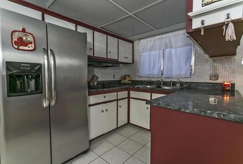 7915 W Avalon Dr, Phoenix, AZ 85033 photo 3