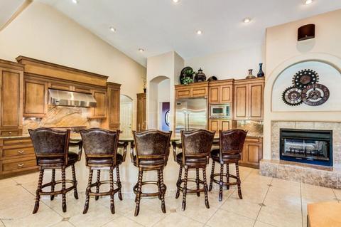 3325 E Coconino St, Phoenix, AZ 85044 photo 8