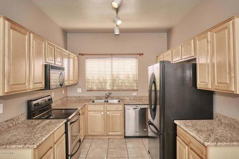 748 E Cantebria Dr, Gilbert, AZ 85296 photo 9