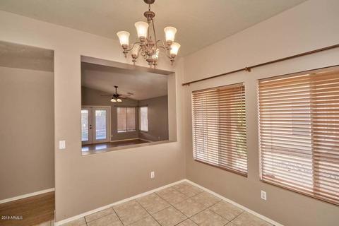 748 E Cantebria Dr, Gilbert, AZ 85296 photo 13