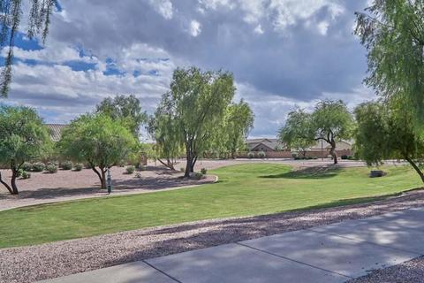 748 E Cantebria Dr, Gilbert, AZ 85296 photo 41