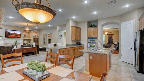 4485 E Timberline Ct, Gilbert, AZ 85297 photo 2