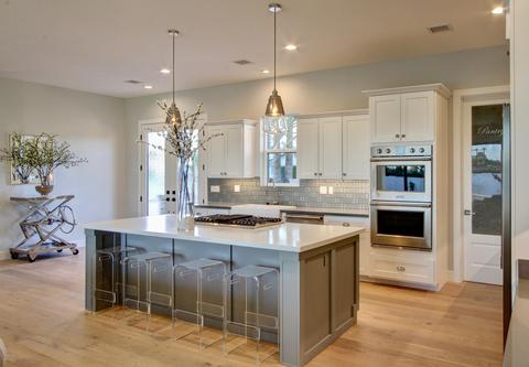 5417 E Cheery Lynn Rd, Phoenix, AZ 85018 photo 2