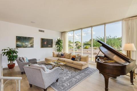 2224 E Bethany Home Rd, Phoenix, AZ 85016 photo 4