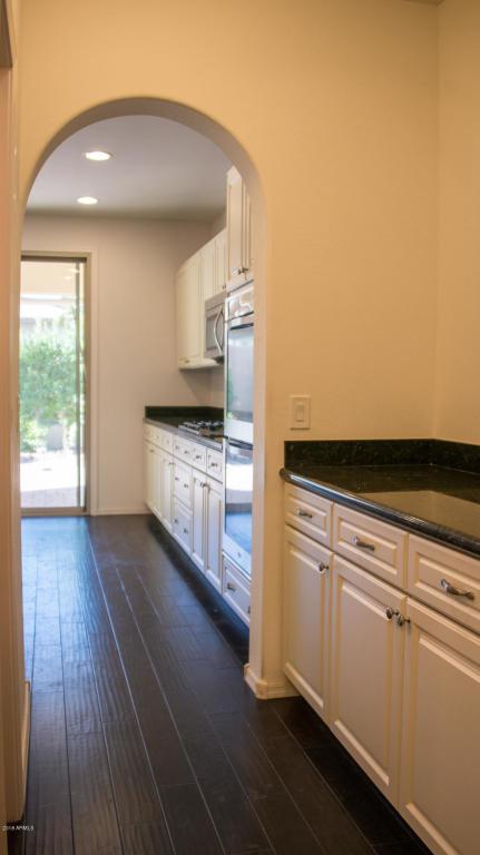 1685 E Dubois Ave, Gilbert, AZ 85298 photo 4