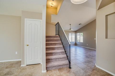 2090 E Palomino Dr, Gilbert, AZ 85296 photo 3