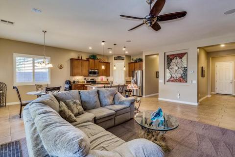 2246 E Indian Wells Dr, Gilbert, AZ 85298 photo 13
