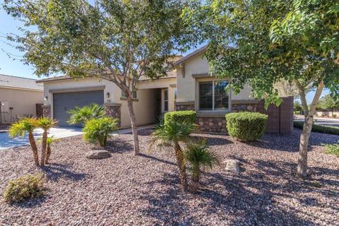 2246 E Indian Wells Dr, Gilbert, AZ 85298 photo 3