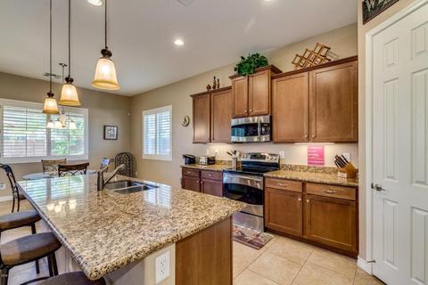 2246 E Indian Wells Dr, Gilbert, AZ 85298 photo 7