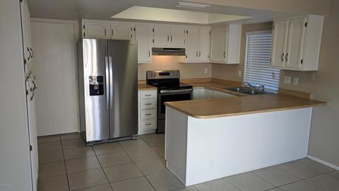 7628 W Wolf St, Phoenix, AZ 85033 photo 5