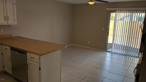 7628 W Wolf St, Phoenix, AZ 85033 photo 10