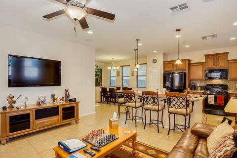 3246 E Greenview Dr, Gilbert, AZ 85298 photo 9