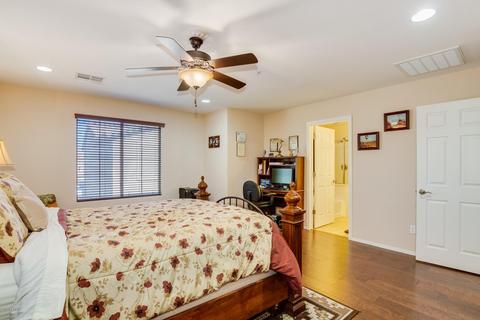 3246 E Greenview Dr, Gilbert, AZ 85298 photo 15