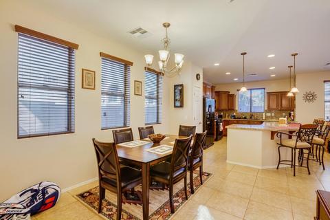 3246 E Greenview Dr, Gilbert, AZ 85298 photo 5