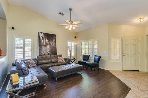 621 Eagle Ln, Gilbert, AZ 85296 photo 4