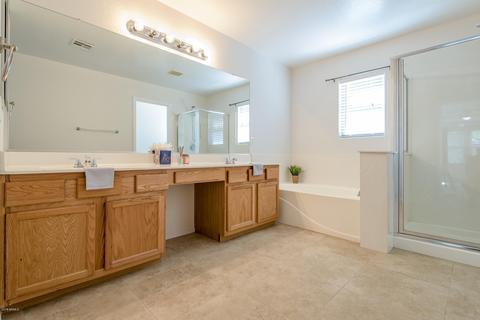 1629 S Starling Dr, Gilbert, AZ 85295 photo 20