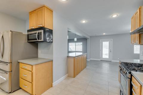 2045 Earll Dr, Phoenix, AZ 85016 photo 20
