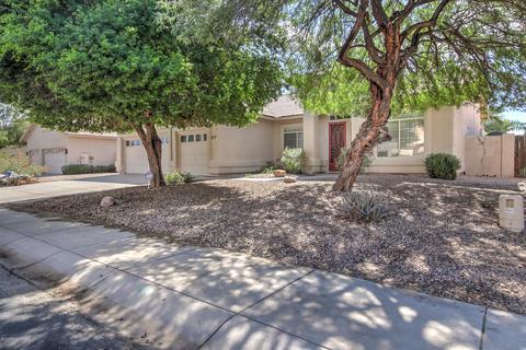 229 E Palomino Ct, Gilbert, AZ 85296 photo 2