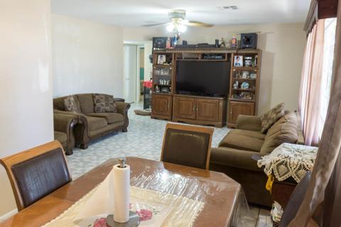 1749 E Pleasant Ln, Phoenix, AZ 85042 photo 7