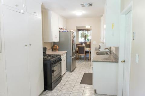 1749 E Pleasant Ln, Phoenix, AZ 85042 photo 10