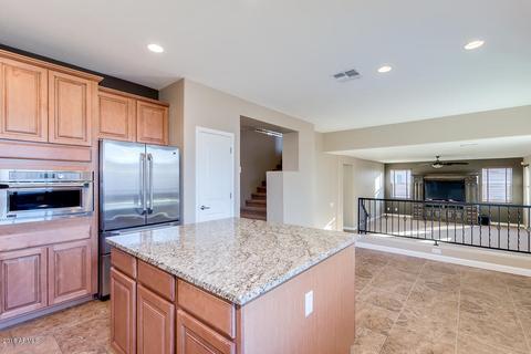 648 E Charlevoix Ave, Gilbert, AZ 85297 photo 14