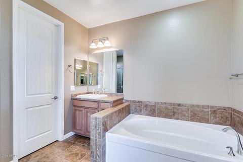 648 E Charlevoix Ave, Gilbert, AZ 85297 photo 22