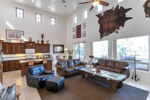 3046 W Eagle Claw Dr, Phoenix, AZ 85086 photo 8