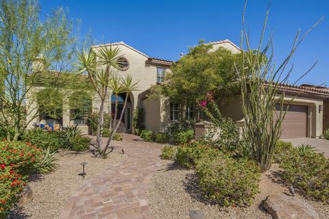 3938 E Patrick Ln, Phoenix, AZ 85050 photo 6