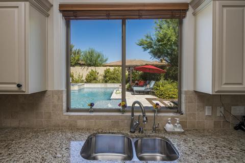 3938 E Patrick Ln, Phoenix, AZ 85050 photo 14