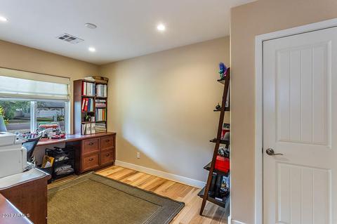 130 E Lawrence Rd, Phoenix, AZ 85012 photo 11