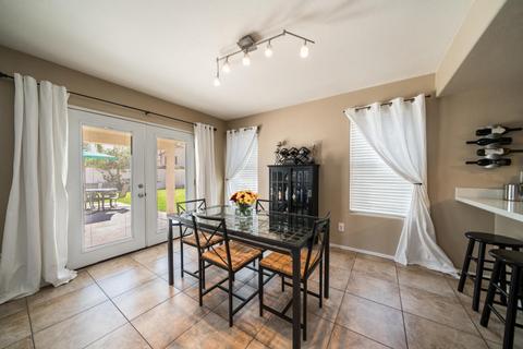 3943 E Morrow Dr, Phoenix, AZ 85050 photo 21
