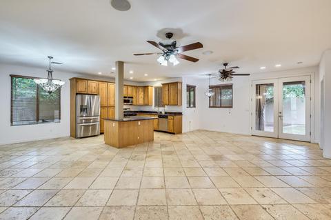 4302 E Sells Dr, Phoenix, AZ 85018 photo 3